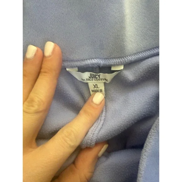 Juicy by Juicy Couture Periwinkle Velour Shorts - Picture 3 of 4